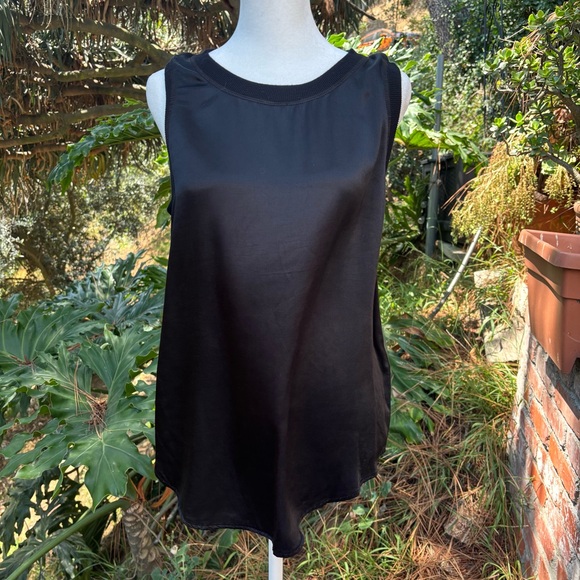 Michael Stars Black Sleeveless Rayon Tank Top with Round Neckline - Picture 3 of 10